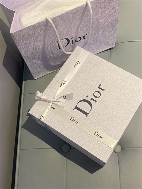 dior's packaging reviews